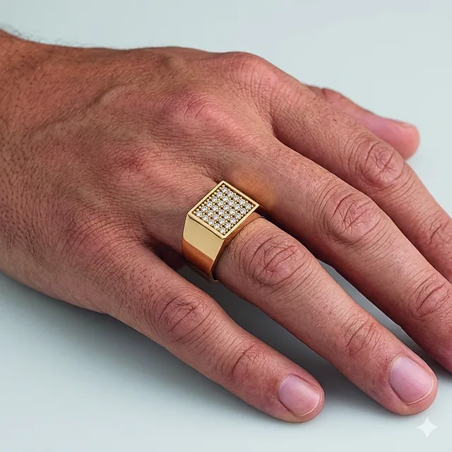 Anel Masculino com Zircônias no modelo