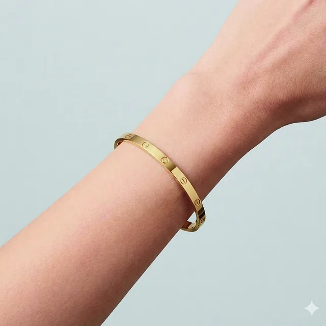 Bracelete Unissex Lisa Parafuso no modelo